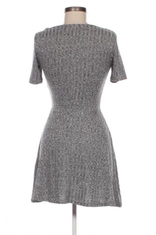 Sukienka H&M Divided, Rozmiar S, Kolor Szary, Cena 17,99 zł