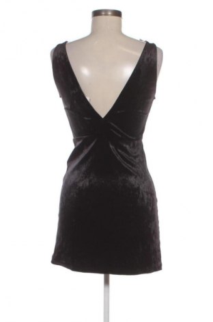 Šaty  H&M Divided, Velikost S, Barva Černá, Cena  249,00 Kč