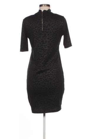 Рокля Noisy May, Размер M, Цвят Многоцветен, Цена 2,04 €