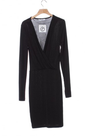 Šaty  Pieces, Velikost XS, Barva Černá, Cena  59,00 Kč