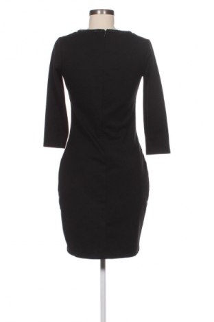 Sukienka Reserved, Rozmiar M, Kolor Czarny, Cena 24,99 zł