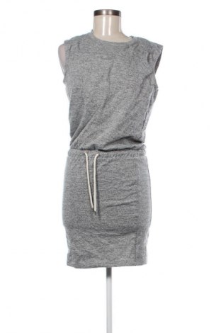 Šaty  Selected Femme, Velikost S, Barva Šedá, Cena  139,00 Kč