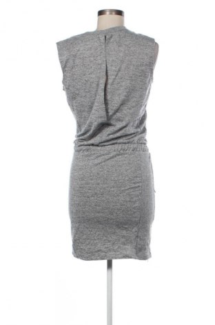 Šaty  Selected Femme, Velikost S, Barva Šedá, Cena  139,00 Kč