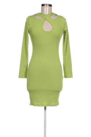 Рокля Sinsay, Размер S, Цвят Зелен, Цена 2,04 €