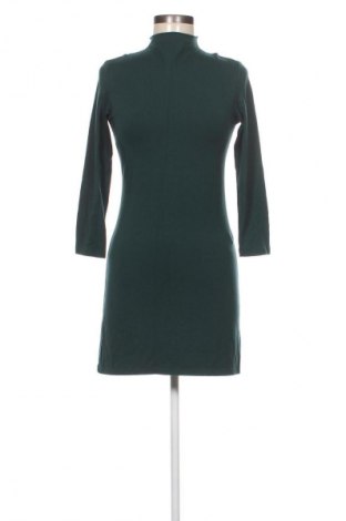 Šaty  Stradivarius, Velikost M, Barva Zelená, Cena  209,00 Kč