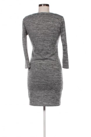 Šaty  Terranova, Velikost M, Barva Šedá, Cena  99,00 Kč