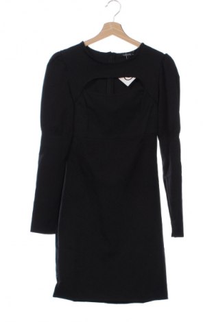 Ruha Trendyol, Méret S, Szín Fekete, Ár 2 429 Ft