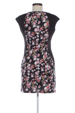 Šaty  Unbranded, Velikost S, Barva Vícebarevné, Cena  199,00 Kč