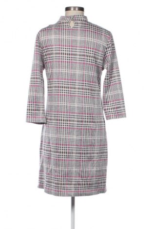 Šaty  Up 2 Fashion, Velikost M, Barva Vícebarevné, Cena  29,00 Kč