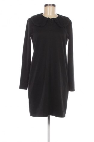 Šaty  VILA, Velikost M, Barva Černá, Cena  79,00 Kč