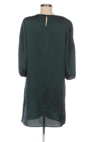Ruha VILA, Méret M, Szín Zöld, Ár 899 Ft