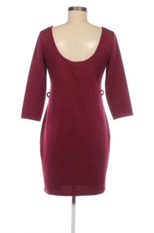 Šaty  Yessica, Velikost M, Barva Červená, Cena  49,00 Kč