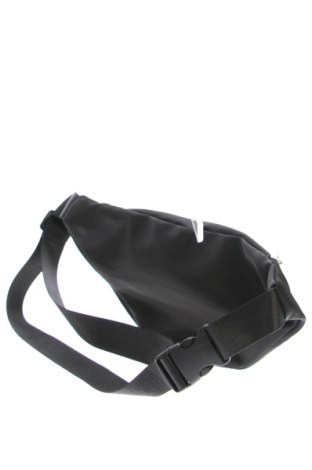 Deréktáska Sinsay, Szín Fekete, Ár 2 371 Ft