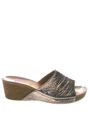 Papuci 5th Avenue, Mărime 40, Culoare Auriu, Preț 67,77 Lei