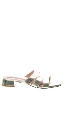 Чехли Unbranded, Размер 35, Цвят Златист, Цена 26,00 €