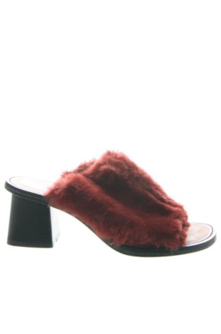 Чехли Zara, Размер 37, Цвят Червен, Цена 26,09 €