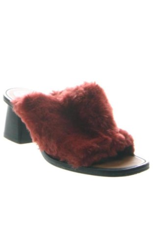 Чехли Zara, Размер 37, Цвят Червен, Цена 26,09 €