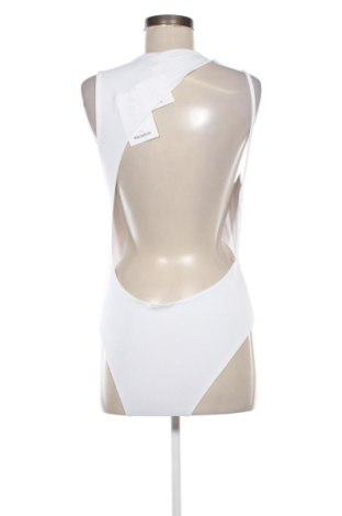 Дамска блуза - боди Pull&Bear, Размер L, Цвят Бял, Цена 16,36 €