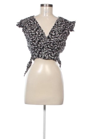 Damen Shirt Amisu, Größe M, Farbe Mehrfarbig, Preis 16,00 €