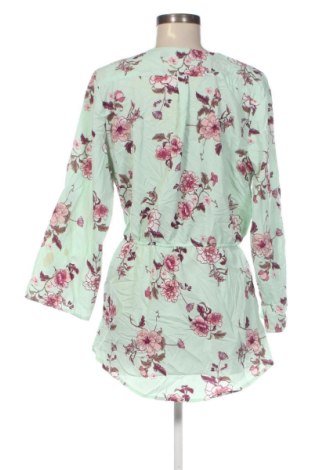 Dámská halenka Ardene, Velikost M, Barva Vícebarevné, Cena  289,00 Kč