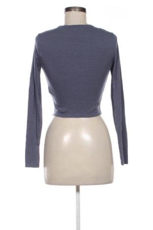 Dámská halenka Bershka, Velikost S, Barva Modrá, Cena  198,00 Kč