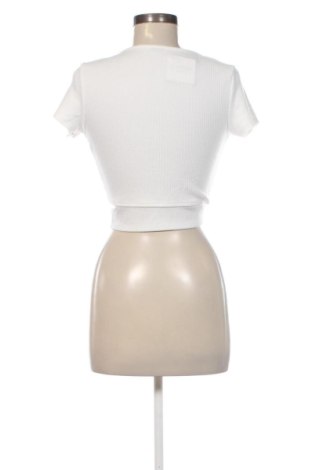 Bluză de femei Bershka, Mărime M, Culoare Alb, Preț 60,99 Lei