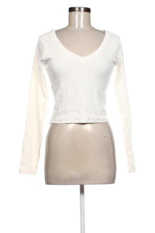 Дамска блуза Bershka, Размер M, Цвят Бял, Цена 7,00 €