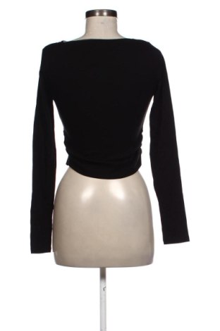 Дамска блуза Bershka, Размер L, Цвят Черен, Цена 6,00 €