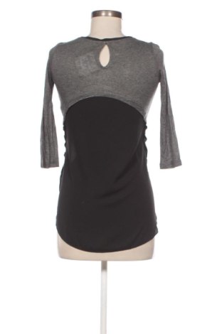 Damen Shirt Bershka, Größe XS, Farbe Mehrfarbig, Preis € 12,99