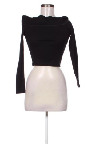 Dámská halenka Bershka, Velikost S, Barva Černá, Cena  275,00 Kč