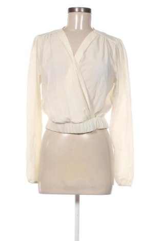 Γυναικεία μπλούζα Bik Bok, Μέγεθος M, Χρώμα Εκρού, Τιμή 11,99 €