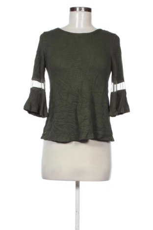 Dámská halenka CVG, Velikost M, Barva Zelená, Cena  289,00 Kč