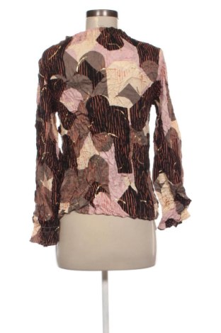 Γυναικεία μπλούζα Culture, Μέγεθος M, Χρώμα Πολύχρωμο, Τιμή 20,99 €