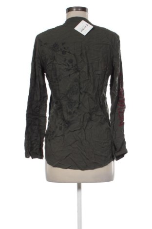 Dámská halenka Desigual, Velikost S, Barva Vícebarevné, Cena  729,00 Kč