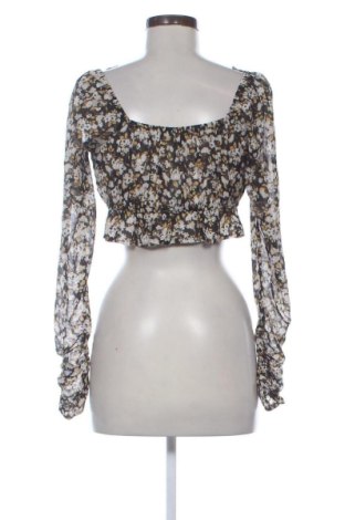 Damen Shirt Gina Tricot, Größe M, Farbe Mehrfarbig, Preis € 5,41