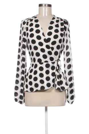 Damen Shirt Gina Tricot, Größe M, Farbe Mehrfarbig, Preis € 5,00