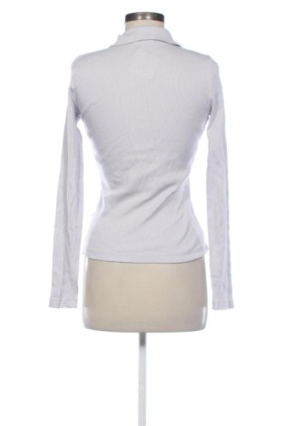 Γυναικεία μπλούζα Gina Tricot, Μέγεθος M, Χρώμα Γκρί, Τιμή 12,99 €