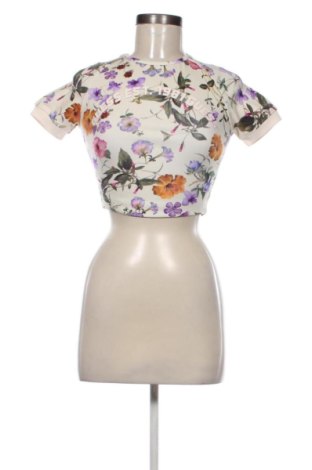 Bluză de femei Guess, Mărime XS, Culoare Multicolor, Preț 121,99 Lei