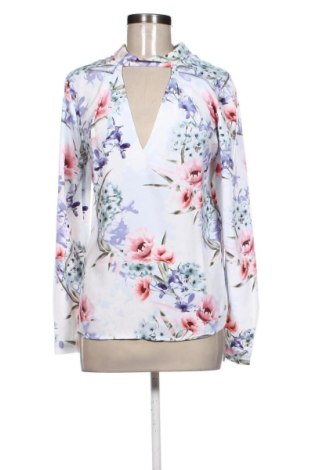 Damen Shirt Guess, Größe M, Farbe Mehrfarbig, Preis 24,55 €