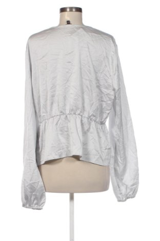 Дамска блуза Guess, Размер L, Цвят Сив, Цена 25,05 €