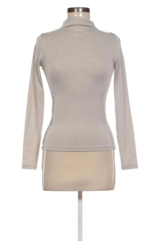 Дамска блуза Mohito, Размер XS, Цвят Сив, Цена 10,22 €