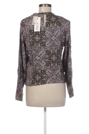Bluză de femei ONLY, Mărime L, Culoare Multicolor, Preț 116,99 Lei