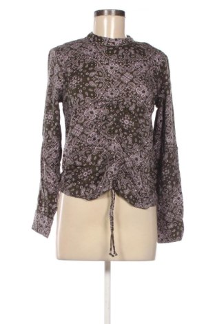 Дамска блуза ONLY, Размер S, Цвят Многоцветен, Цена 24,03 €