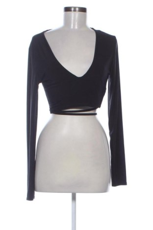 Γυναικεία μπλούζα Pretty Little Thing, Μέγεθος M, Χρώμα Μαύρο, Τιμή 5,75 €