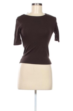 Дамска блуза Pull&Bear, Размер M, Цвят Кафяв, Цена 6,00 €