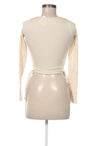 Дамска блуза Pull&Bear, Размер XS, Цвят Бежов, Цена 10,22 €