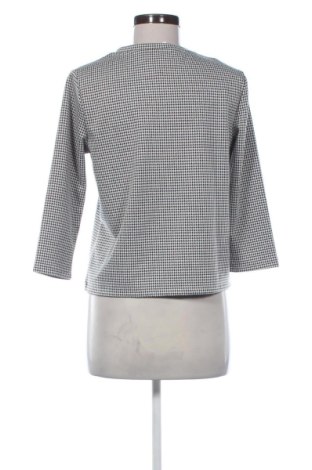 Γυναικεία μπλούζα Reserved, Μέγεθος M, Χρώμα Πολύχρωμο, Τιμή 6,00 €