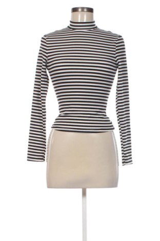 Дамска блуза SHEIN, Размер XS, Цвят Многоцветен, Цена 10,22 €