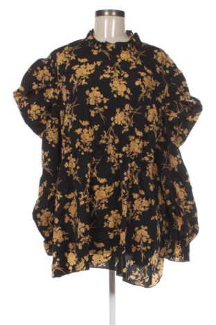 Damen Shirt SHEIN, Größe 4XL, Farbe Mehrfarbig, Preis 12,99 €