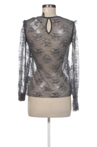 Dámská halenka Stradivarius, Velikost M, Barva Vícebarevné, Cena  109,00 Kč